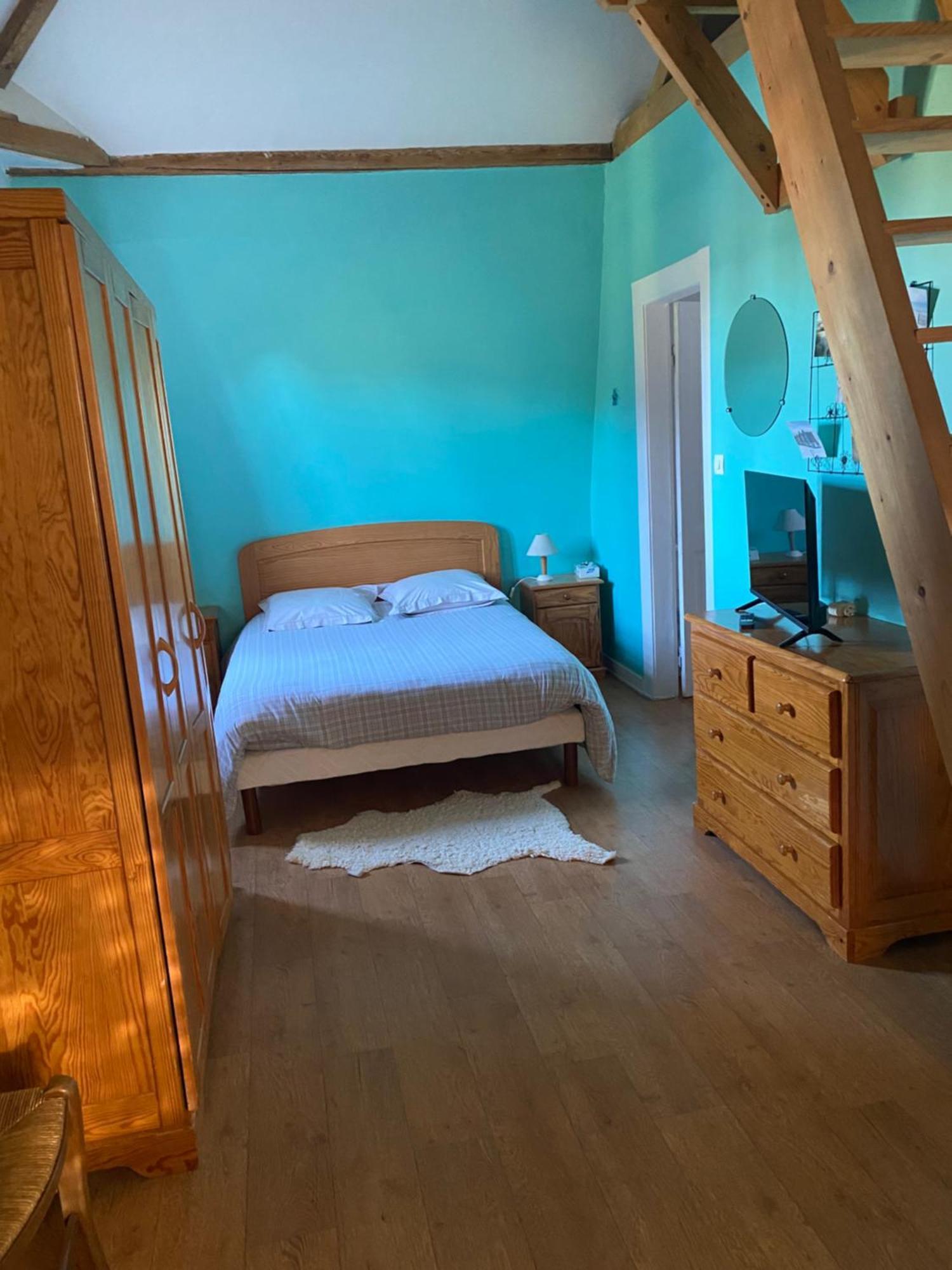 Chez Gigi Bed & Breakfast Huchenneville Dış mekan fotoğraf